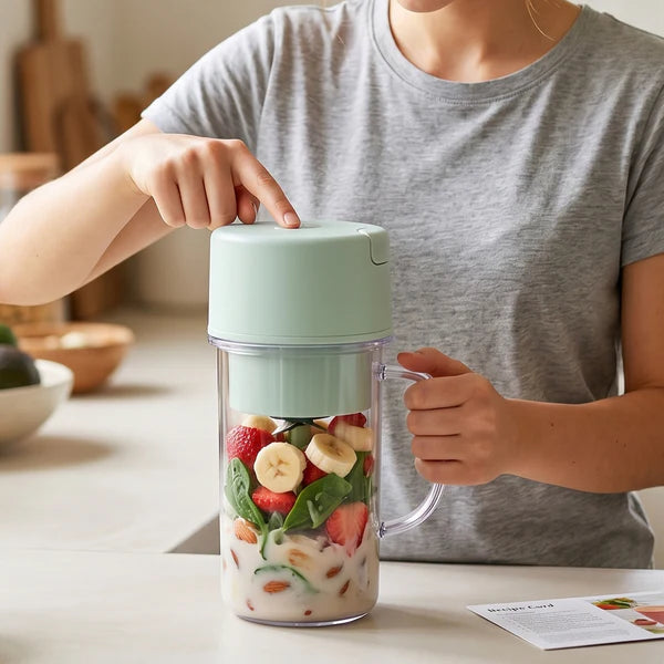 Portable Electric Juicer – Compact & Rechargeable for Fresh Juices